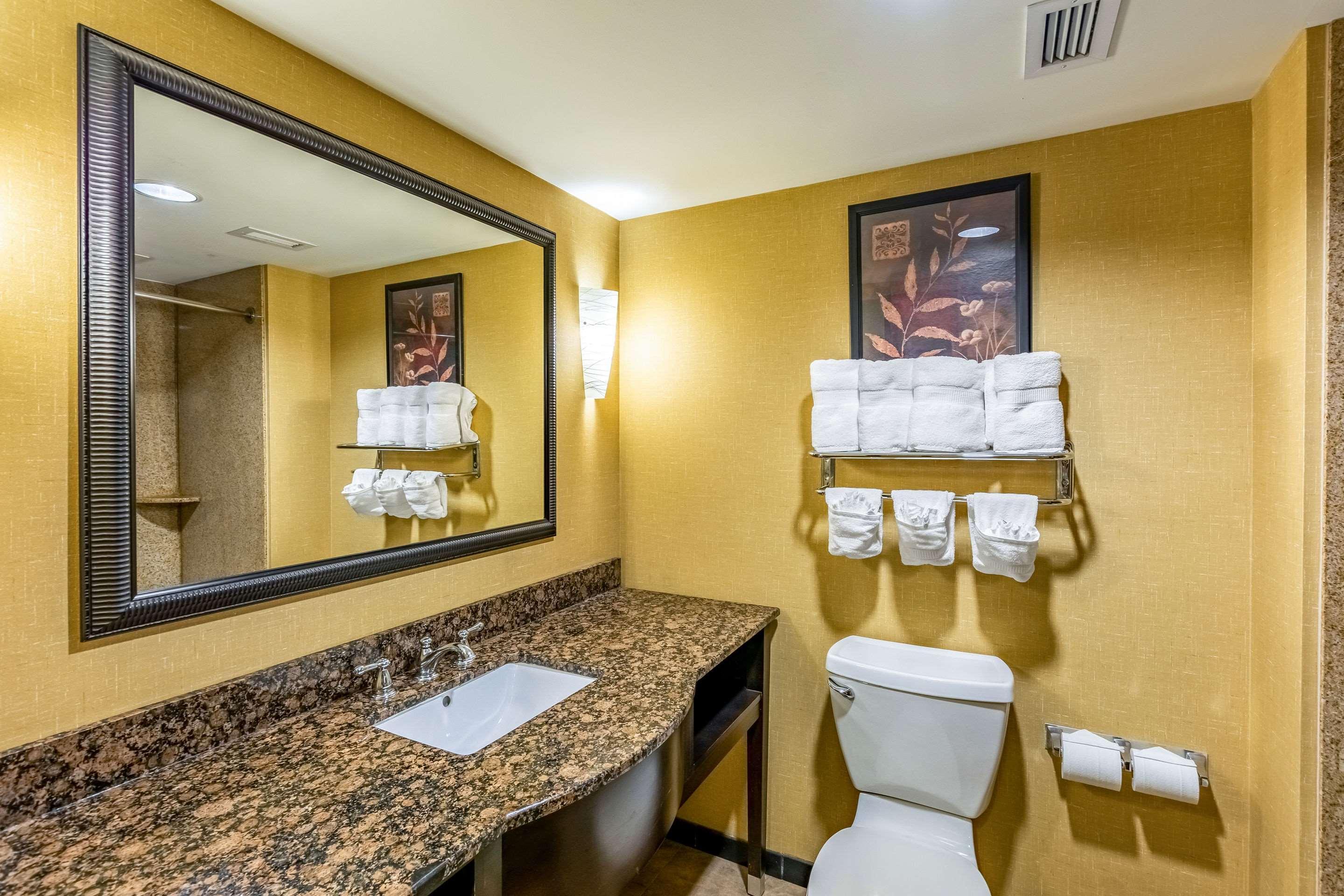 Holiday Inn Express & Suites Lexington By Ihg Экстерьер фото