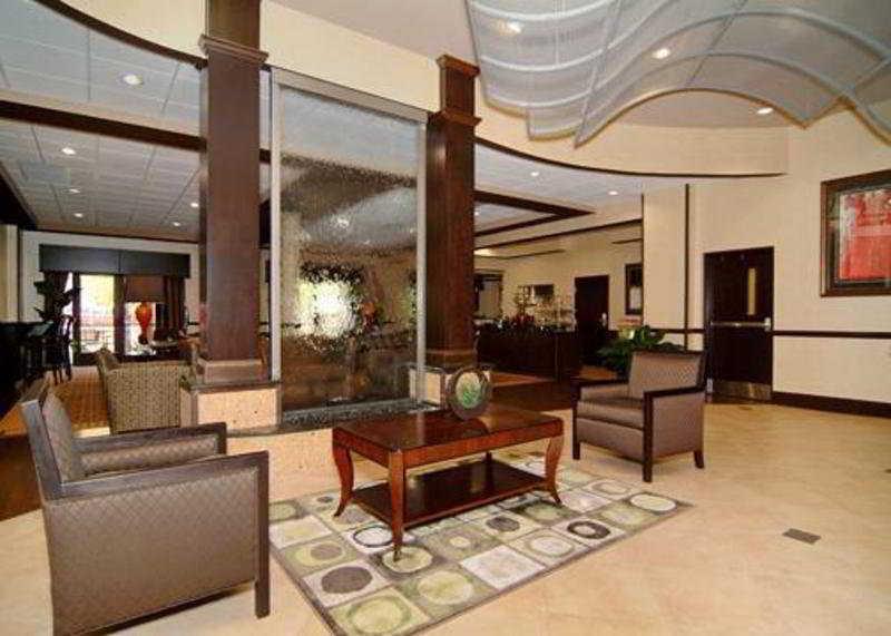Holiday Inn Express & Suites Lexington By Ihg Экстерьер фото