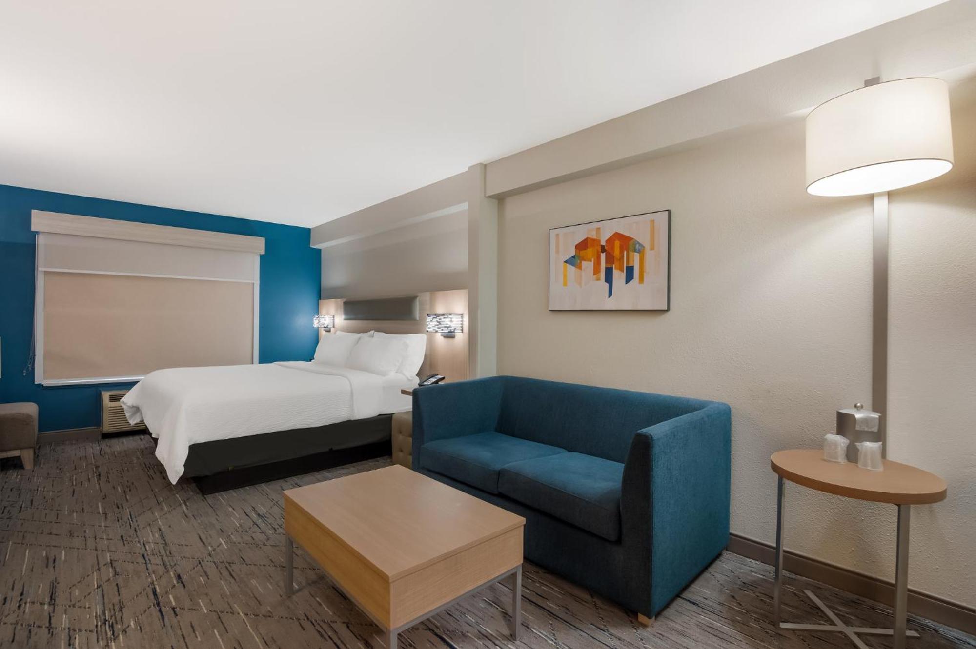 Holiday Inn Express & Suites Lexington By Ihg Экстерьер фото
